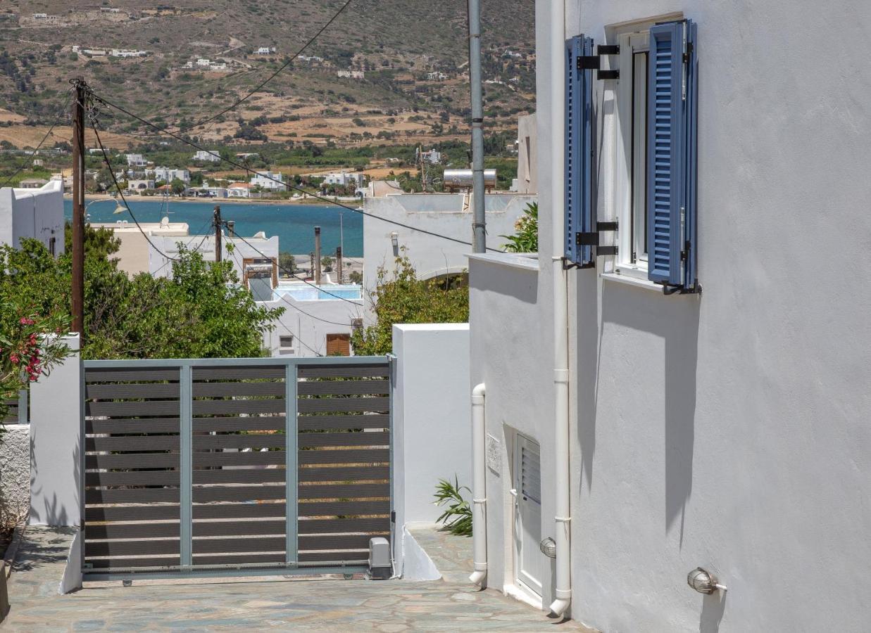 Ruby'S Summer House With Spacious Garden And Free Parking Gavrio Exterior foto