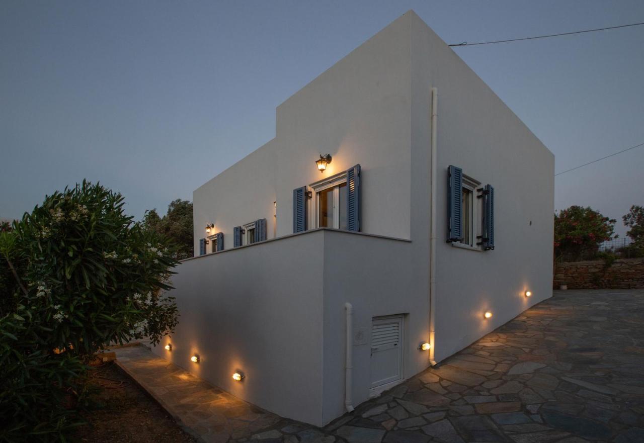 Ruby'S Summer House With Spacious Garden And Free Parking Gavrio Exterior foto