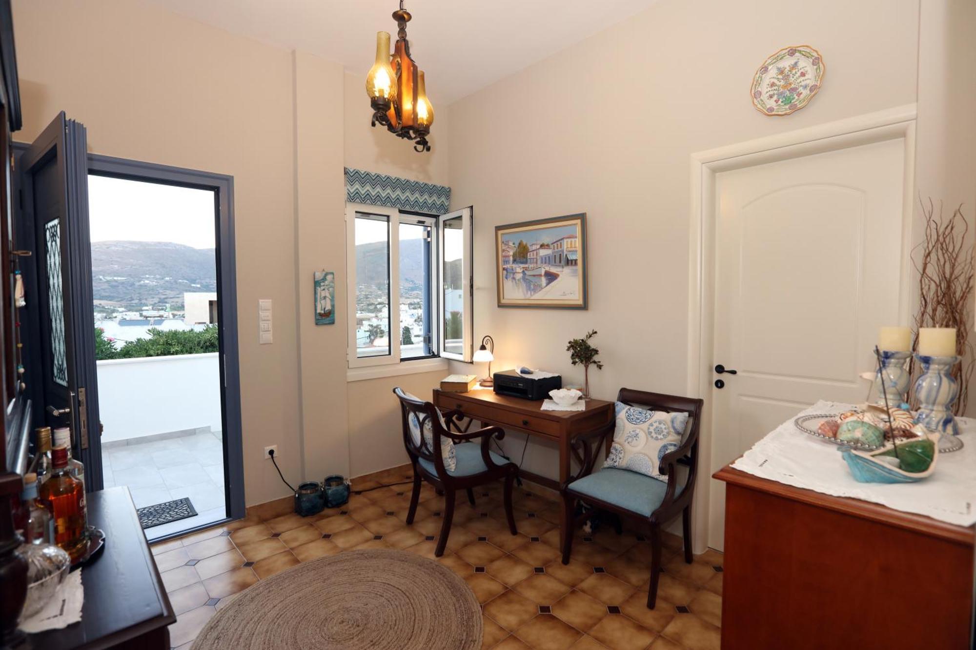 Ruby'S Summer House With Spacious Garden And Free Parking Gavrio Exterior foto