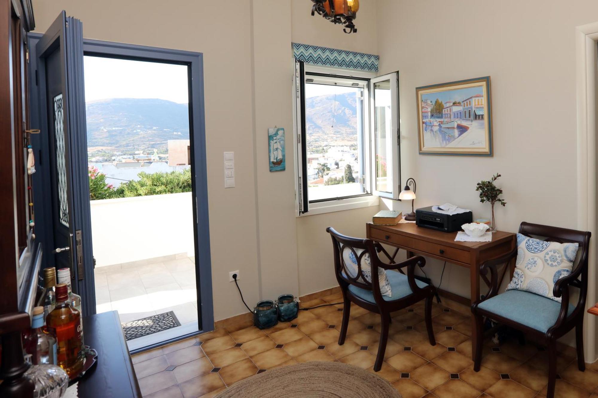 Ruby'S Summer House With Spacious Garden And Free Parking Gavrio Exterior foto